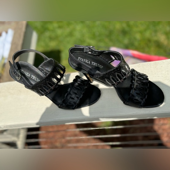 IVANKA TRUMP- Gorgeous Stiletto Sandals! - Picture 5 of 8